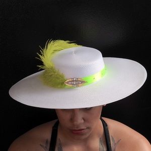One of a kind white & green derby wide brim hat
